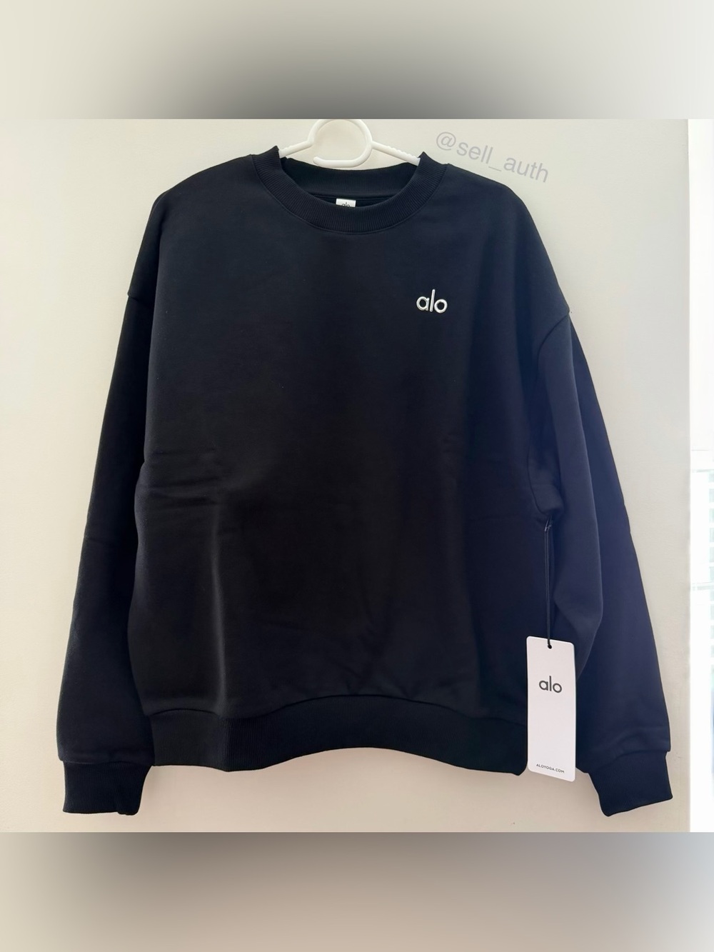 ALO Yoga Accolade Crewneck Sweatshirt Black - NEW (❗️only $68+ offers accepted)
